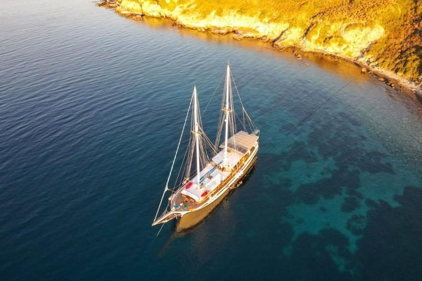 Bodrum Caicco cabina 7  cuccette 18  18  ospiti 30 m Numero dell'inserzione: #13345