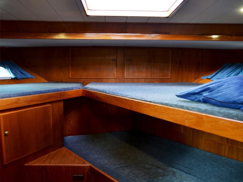 Drachten Motorboot Cabine 4  10  slaapplaatsen 10  gasten 14.95 m Lijstnummer: #6187 4
