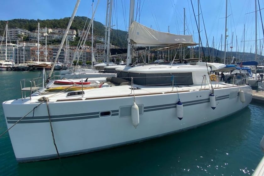 Fethiye Catamaran Cabine 4  Couchettes 10  Invités 10  45 ft Numéro de l'annonce: #8221 2