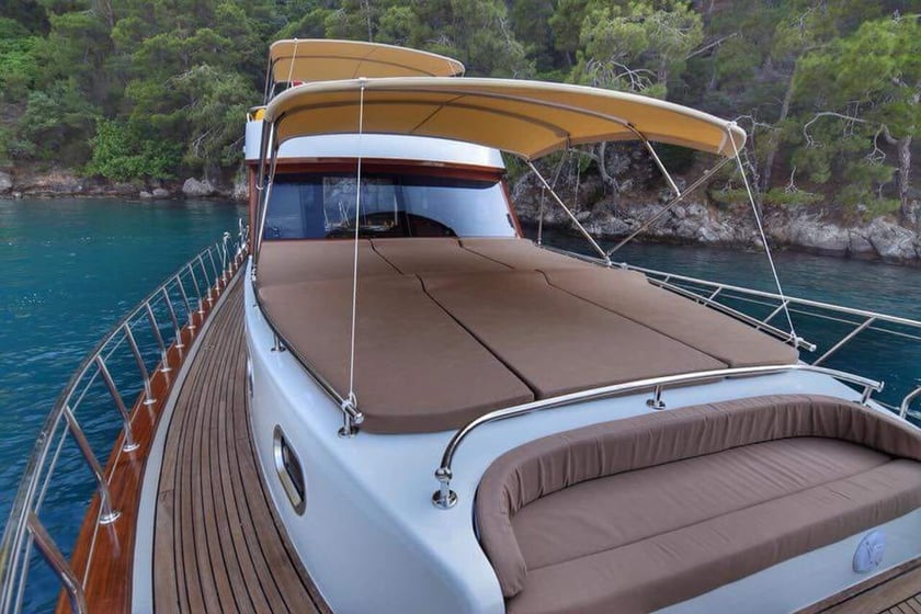 Fethiye Gulet 2 cabin 4 berths 4 guests 15 m Listing Number: #8990 5