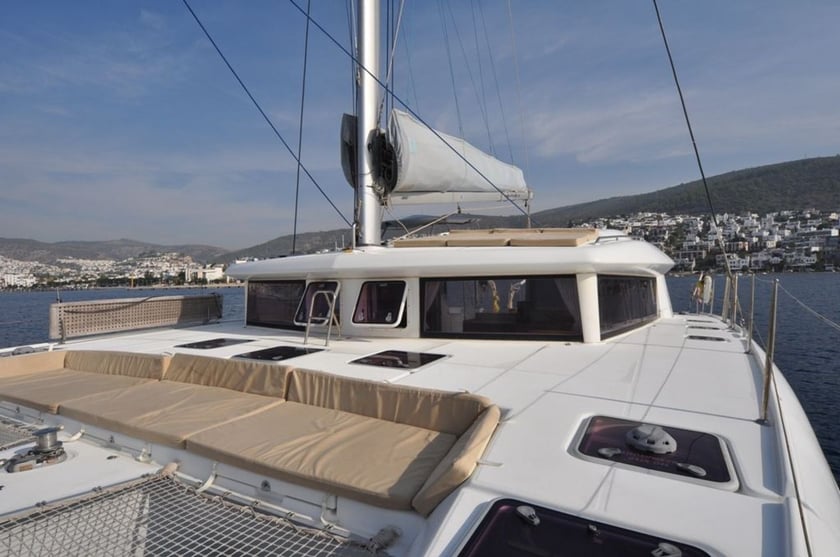 Bodrum Catamaran 4 cabin 8 berths 18 guests 12.64 m Listing Number: #9119 4
