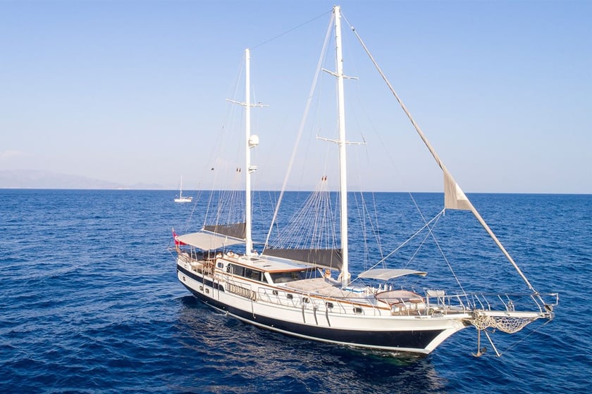 Marmaris Gulet 4 cabin 8 berths 8 guests 24 m Listing Number: #9144