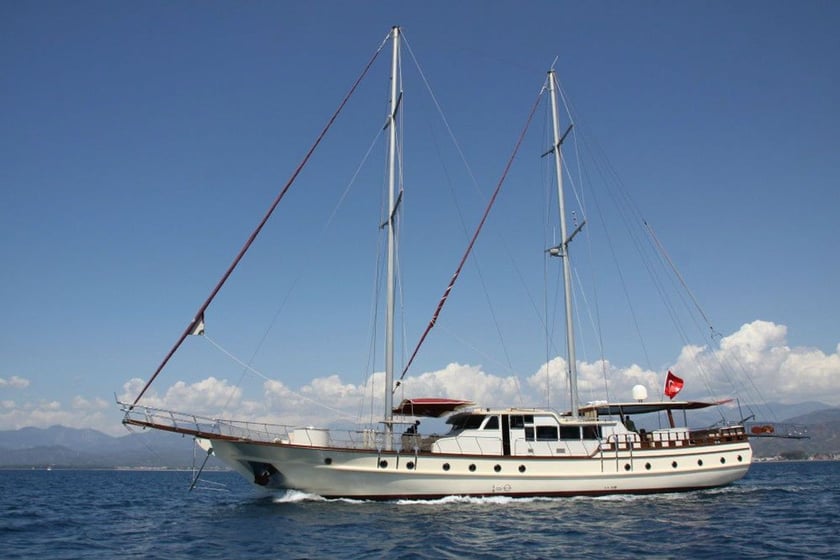 Fethiye Gulet Cabine 6  12  slaapplaatsen 12  gasten 30 m Lijstnummer: #9151 4