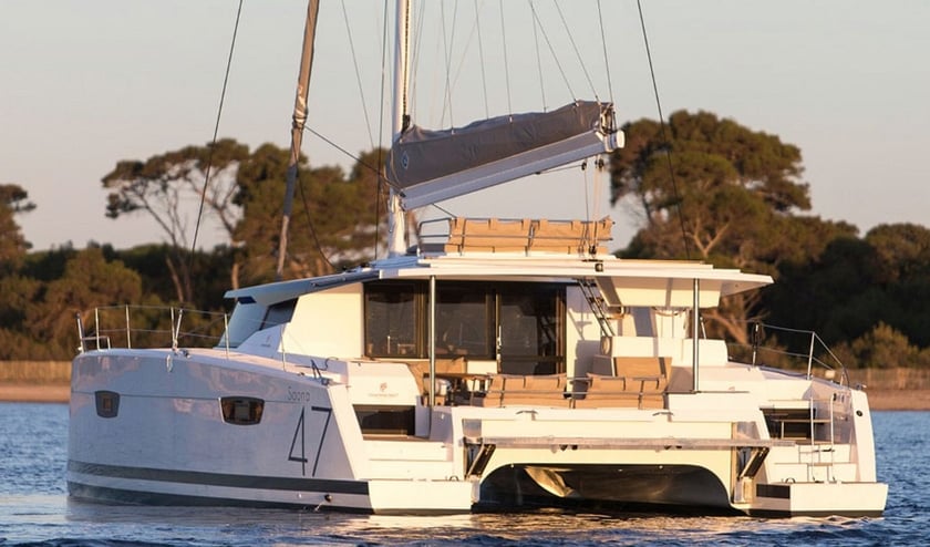 Marmaris Catamaran 5 cabin 10 berths 12 guests 13.94 m Listing Number: #9264 5
