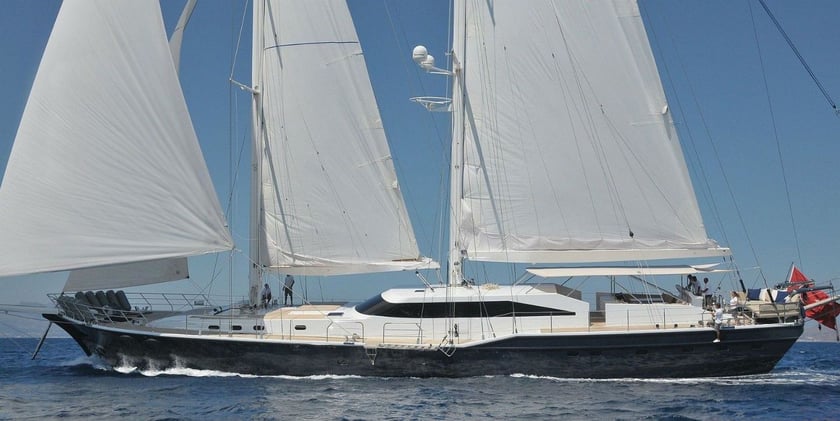 Marmaris Gulet 5 cabin 10 berths 10 guests 44 m Listing Number: #9273 2