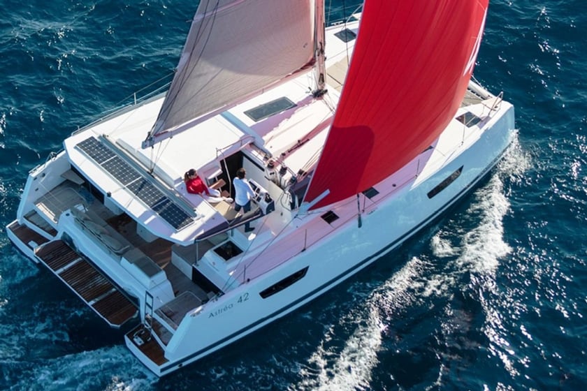 Marmaris Catamaran 4 cabin 8 berths 9 guests 12.58 m Listing Number: #9282 2