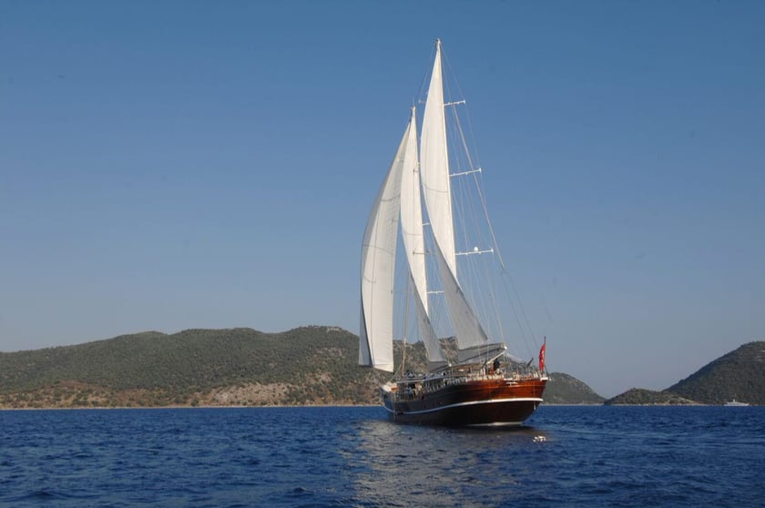 Marmaris Gulet 6 cabin 12 berths 12 guests 43 m Listing Number: #9308 4