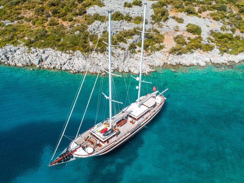 Marmaris Gulet 6 cabin 12 berths 12 guests 37 m Listing Number: #9309 2