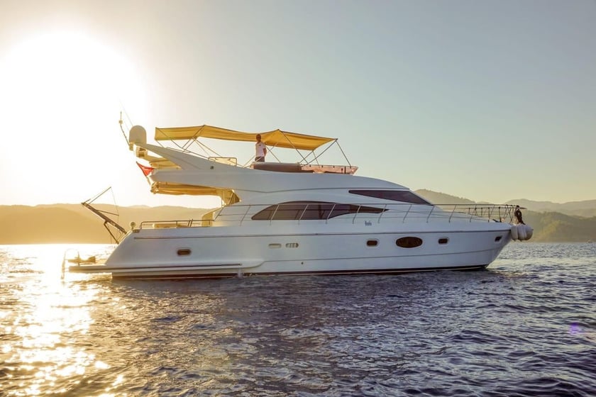 Fethiye Motor Yacht 3 cabin 6 berths 6 guests 20 m Listing Number: #9347 2