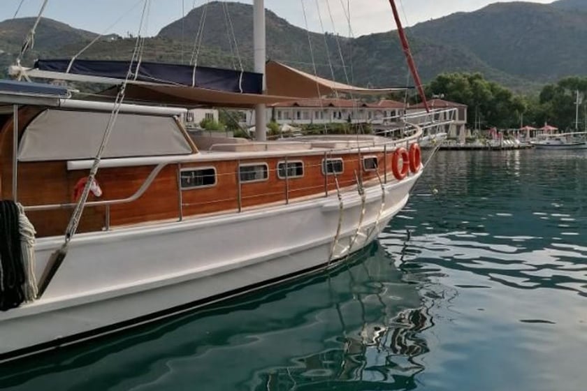 Selimiye Gulet 3 cabin 6 berths 6 guests 13.6 m Listing Number: #9378 2