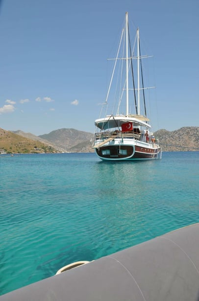Bozburun Gulet 5 cabin 10 berths 10 guests 21 m Listing Number: #9390 4