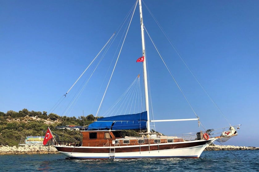 Demre Gulet 4 cabin 8 berths 8 guests 17 m Listing Number: #9393