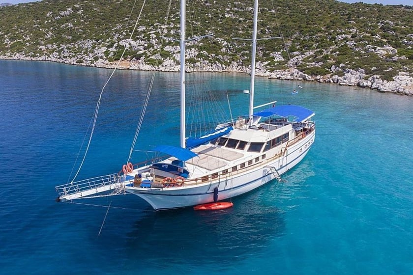 Marmaris Gulet 7 cabin 14 berths 14 guests 24 m Listing Number: #9408 2