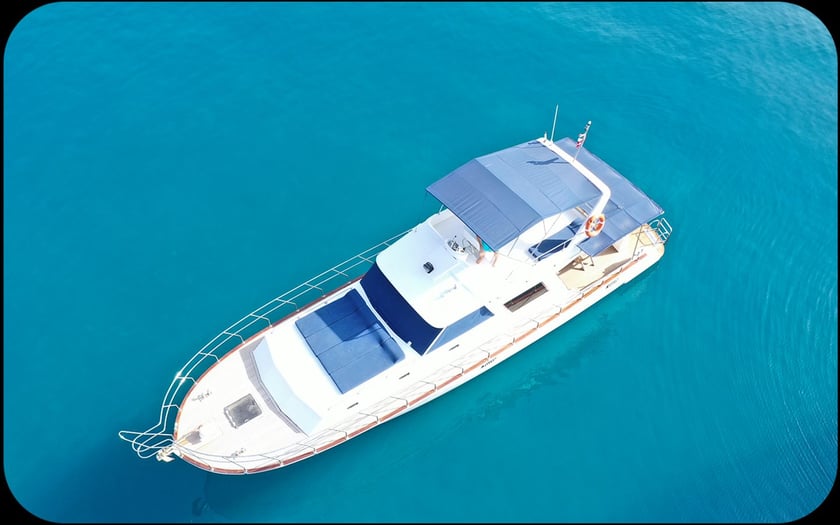 Antalya Motor Yacht 2 cabin 3 berths 3 guests 16 m Listing Number: #9421 3