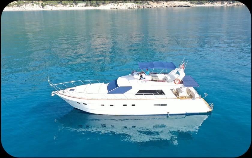 Antalya Motor Yacht 3 cabin 6 berths 6 guests 21 m Listing Number: #9425 4