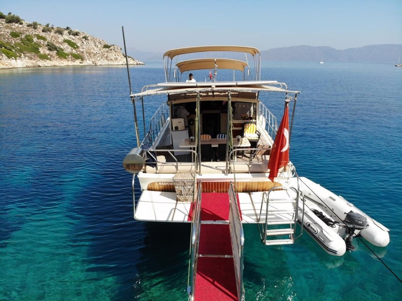 Bozburun Gulet 2 cabin 4 berths 4 guests 13.5 m Listing Number: #9431 4
