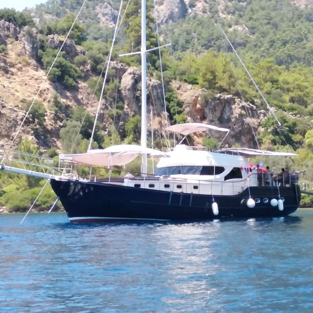 Bozburun Gulet 5 cabin 10 berths 10 guests 20 m Listing Number: #9432