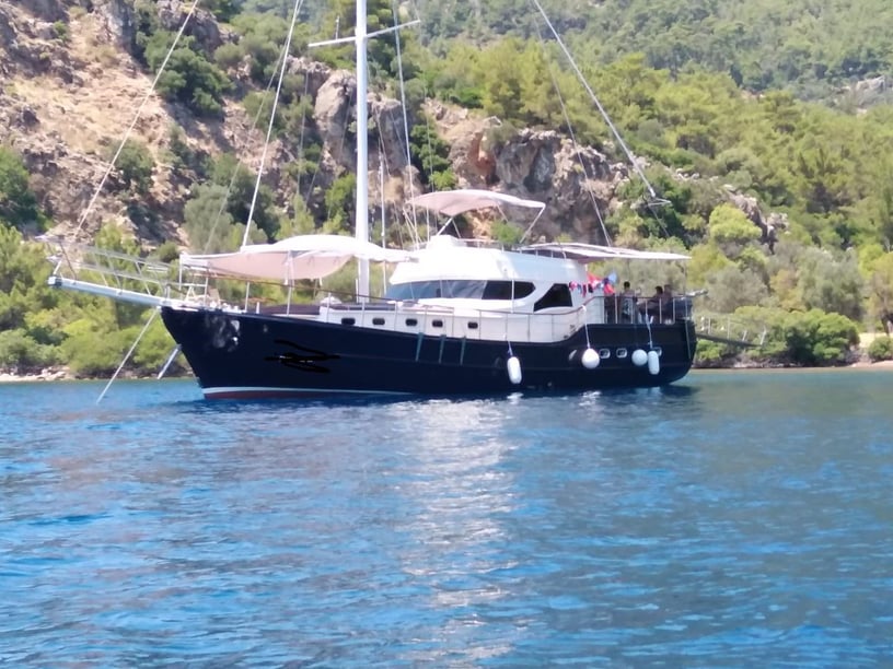 Bozburun Gulet 5 cabin 10 berths 10 guests 20 m Listing Number: #9432 3