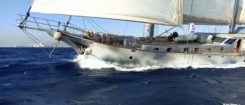 Bodrum Gulet 4 cabin 9 berths 9 guests 36.3 m Listing Number: #9451 5