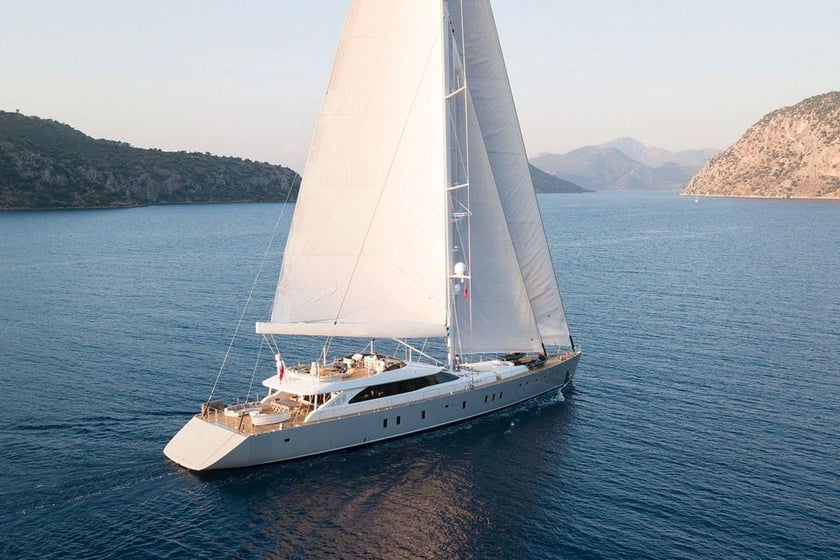 Bodrum Gulet 6 cabin 12 berths 12 guests 50 m Listing Number: #9476 5