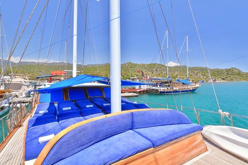 Bozburun Gulet 6 cabin 12 berths 12 guests 20 m Listing Number: #9484 4