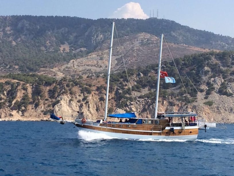 Bozburun Gulet 6 cabin 12 berths 12 guests 20 m Listing Number: #9484 2