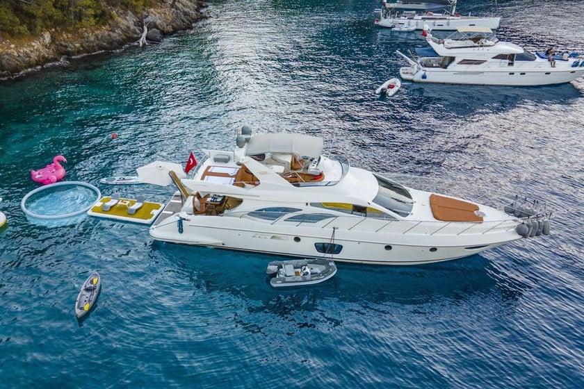 Gocek Motorjacht Cabine 3  6  slaapplaatsen 6  gasten 19.75 m Lijstnummer: #9494 5