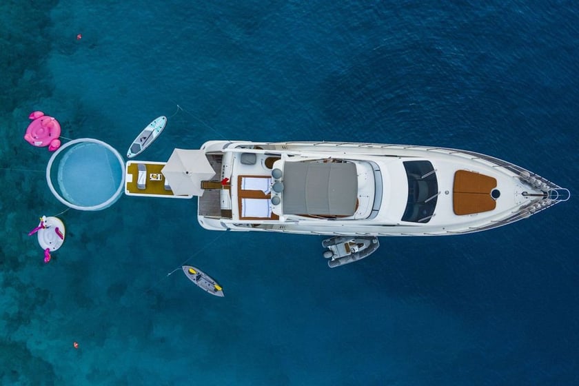 Gocek Yacht à moteur Cabine 3  Couchettes 6  Invités 6  19.2 m Numéro de l'annonce: #9494 3