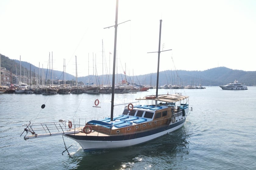 Fethiye Gulet 5 cabin 10 berths 10 guests 20 m Listing Number: #9515 4