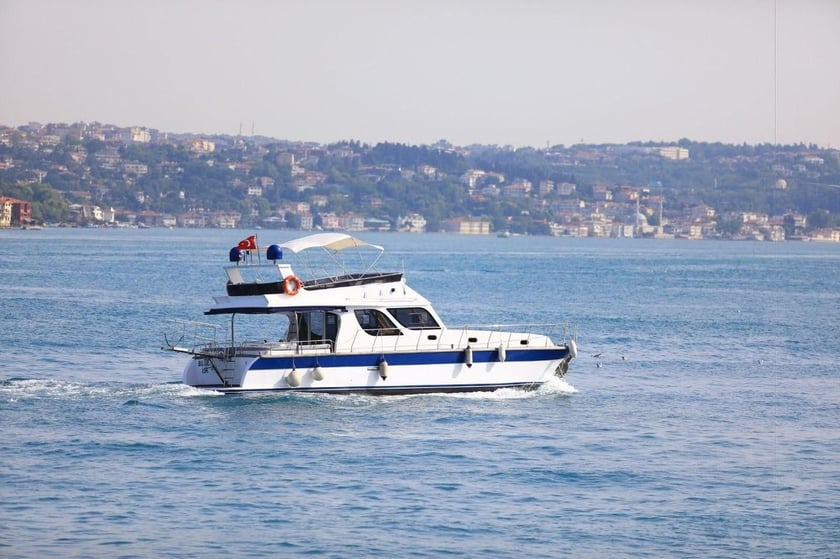 Bebek Yacht à moteur Cabine 4  Couchettes 5  Invités 12  16 m Numéro de l'annonce: #9551 5