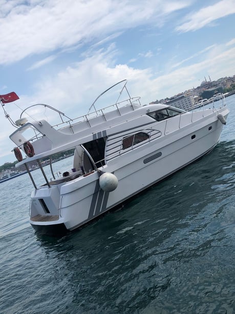 Halic Motoryacht 2 Kabine  12 Gäste 15 m Nummer des Inserats: #9576 5