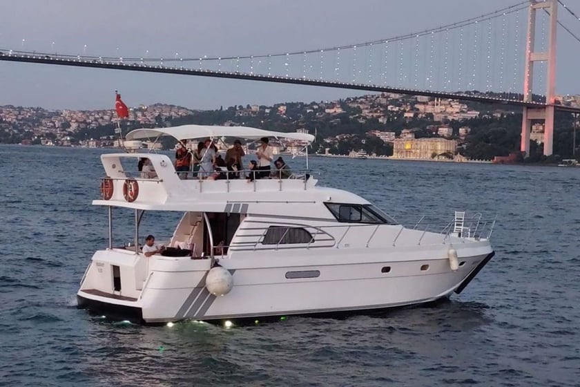 Halic Motoryacht 2 Kabine  12 Gäste 15 m Nummer des Inserats: #9576 2