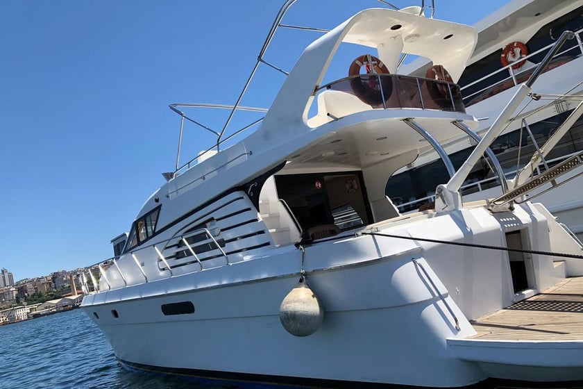 Halic Motoryacht 2 Kabine  12 Gäste 15 m Nummer des Inserats: #9576 4