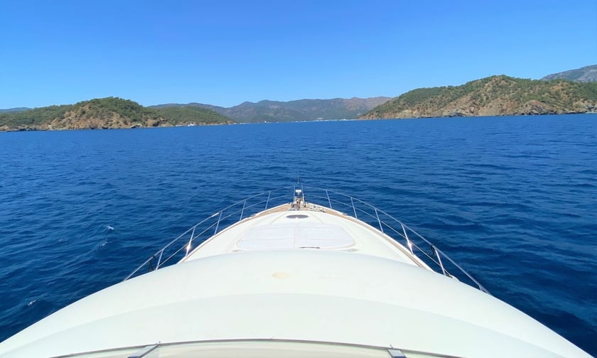 Göcek Yacht a motore cabina 3  cuccette 6  6  ospiti 24.5 m Numero dell'inserzione: #9578 2