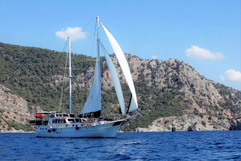 Marmaris Gulet 8 cabin 16 berths 16 guests 25 m Listing Number: #9642