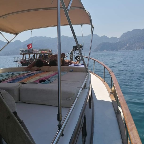 Marmaris Gulet 2 cabin 4 berths 4 guests 15 m Listing Number: #9662 3