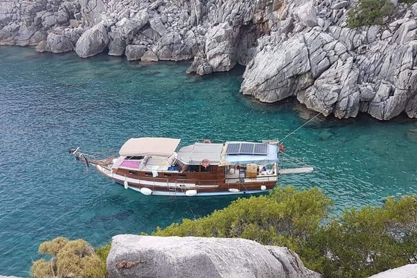 Marmaris Gulet 2 cabin 4 berths 4 guests 15 m Listing Number: #9662