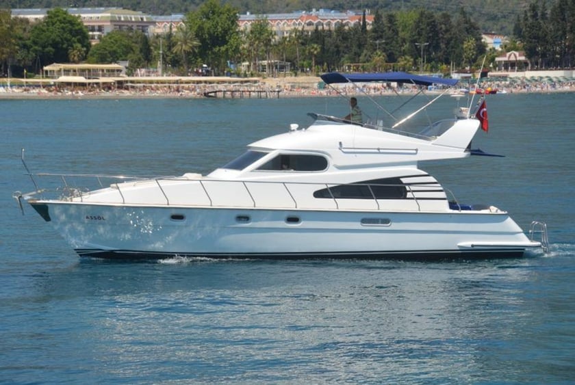 Kemer Yacht a motore cabina 1  cuccette 2  12  ospiti 14 m Numero dell'inserzione: #9690 5