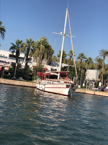 Bodrum Gulet   8 guests 14 m Listing Number: #9698 2