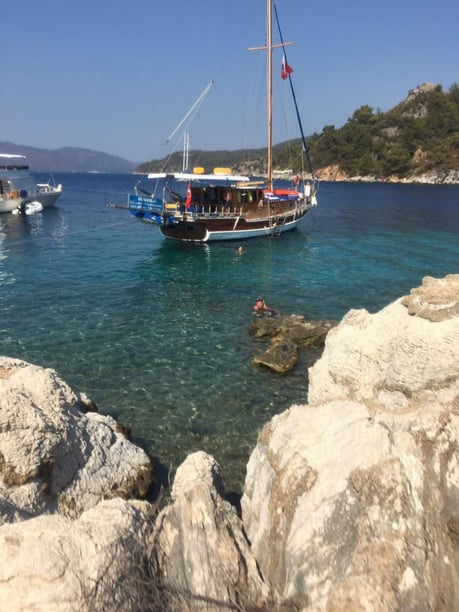Bodrum Gulet 2 cabin 2 berths 4 guests 15.5 m Listing Number: #9748 3