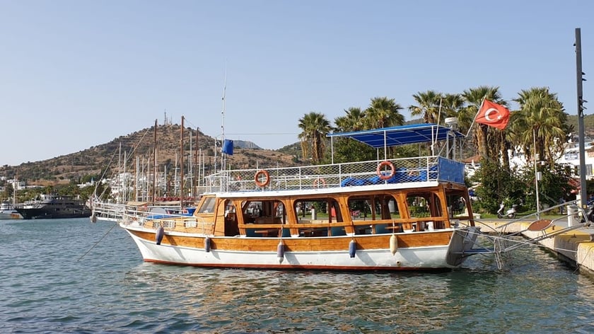 Bodrum Gulet 3 cabin  40 guests 16 m Listing Number: #9777