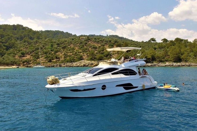 Göcek Yacht a motore cabina 2  cuccette 5  5  ospiti 14 m Numero dell'inserzione: #9796