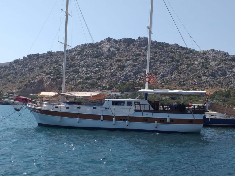 Bozburun Gulet 7 cabin 14 berths 14 guests 26 m Listing Number: #9810