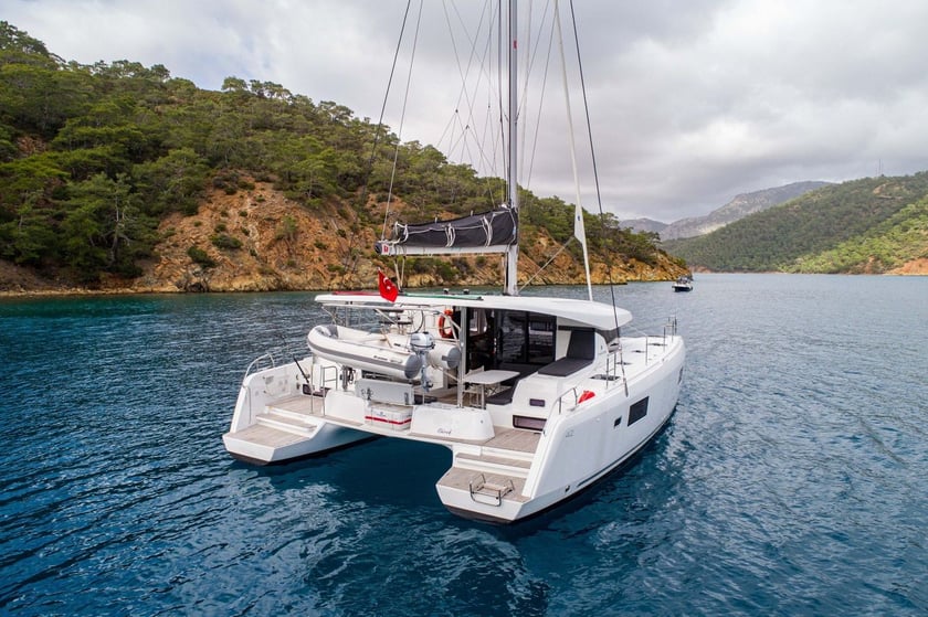 Gocek Catamaran 4 cabin 8 berths 10 guests 12.8 m Listing Number: #9844 3