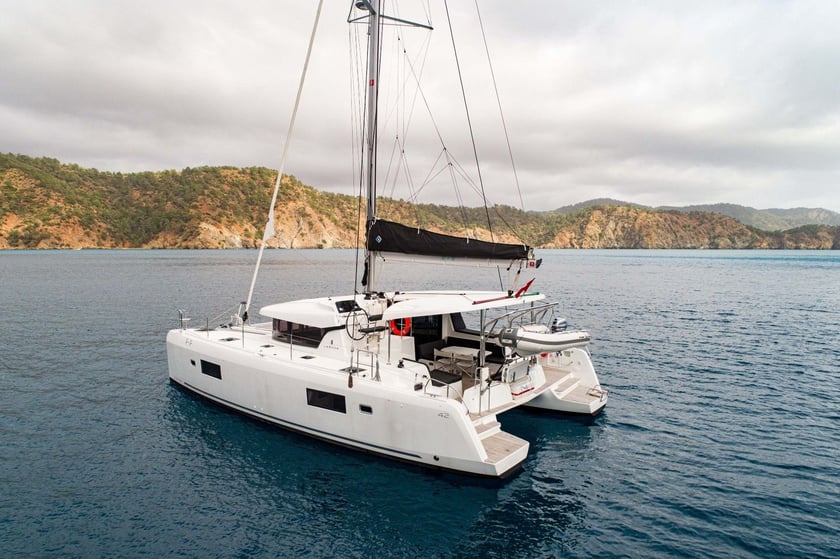 Gocek Catamaran 4 cabin 8 berths 10 guests 12.8 m Listing Number: #9844 4