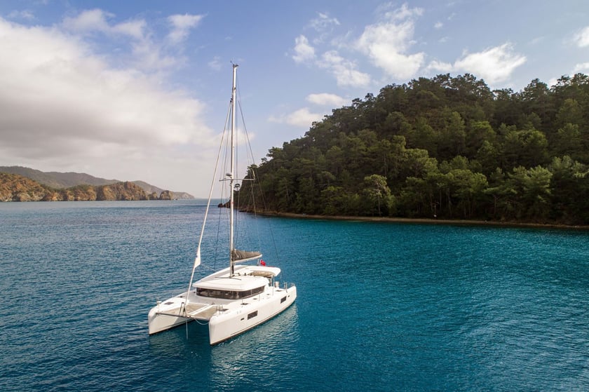 Gocek Catamaran 4 cabin 8 berths 10 guests 12.8 m Listing Number: #9844