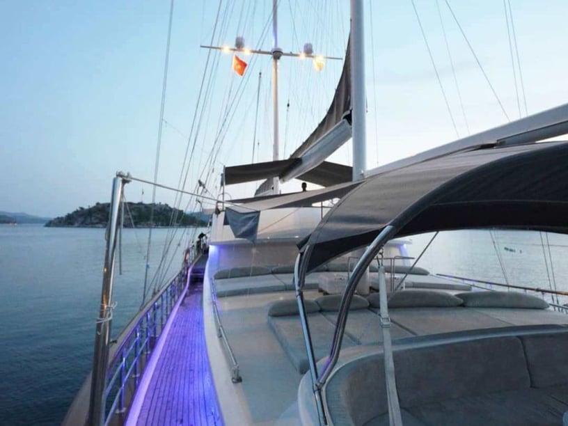 Marmaris Gulet 6 cabin 12 berths 12 guests 32 m Listing Number: #9845 4