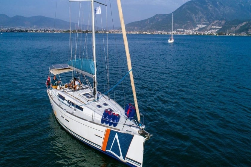 Fethiye Sailboat 3 cabin 6 berths 6 guests 12.17 m Listing Number: #9860 2