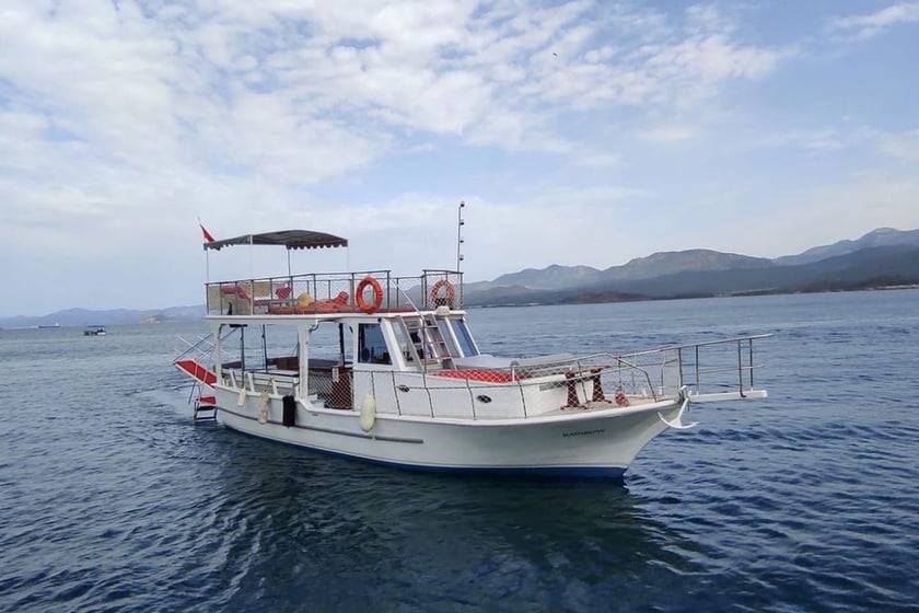 Fethiye Gulet   11 guests 12 m Listing Number: #9876