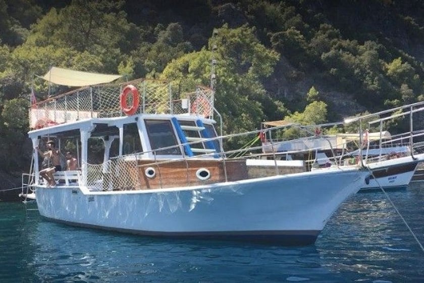 Fethiye Gulet   11 guests 12 m Listing Number: #9876 4